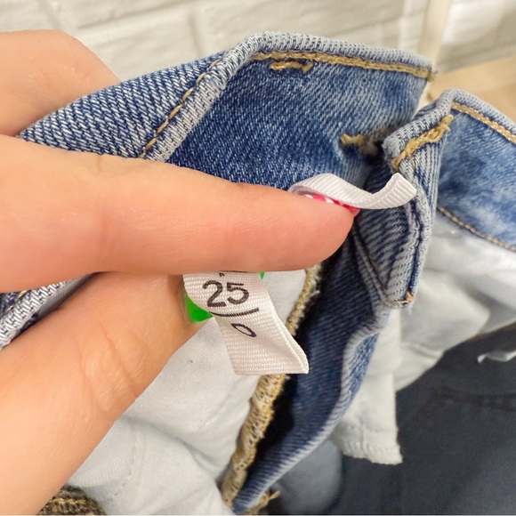 LOFT High Rise Slim Fit Jeans (0/25) - Picture 4 of 4